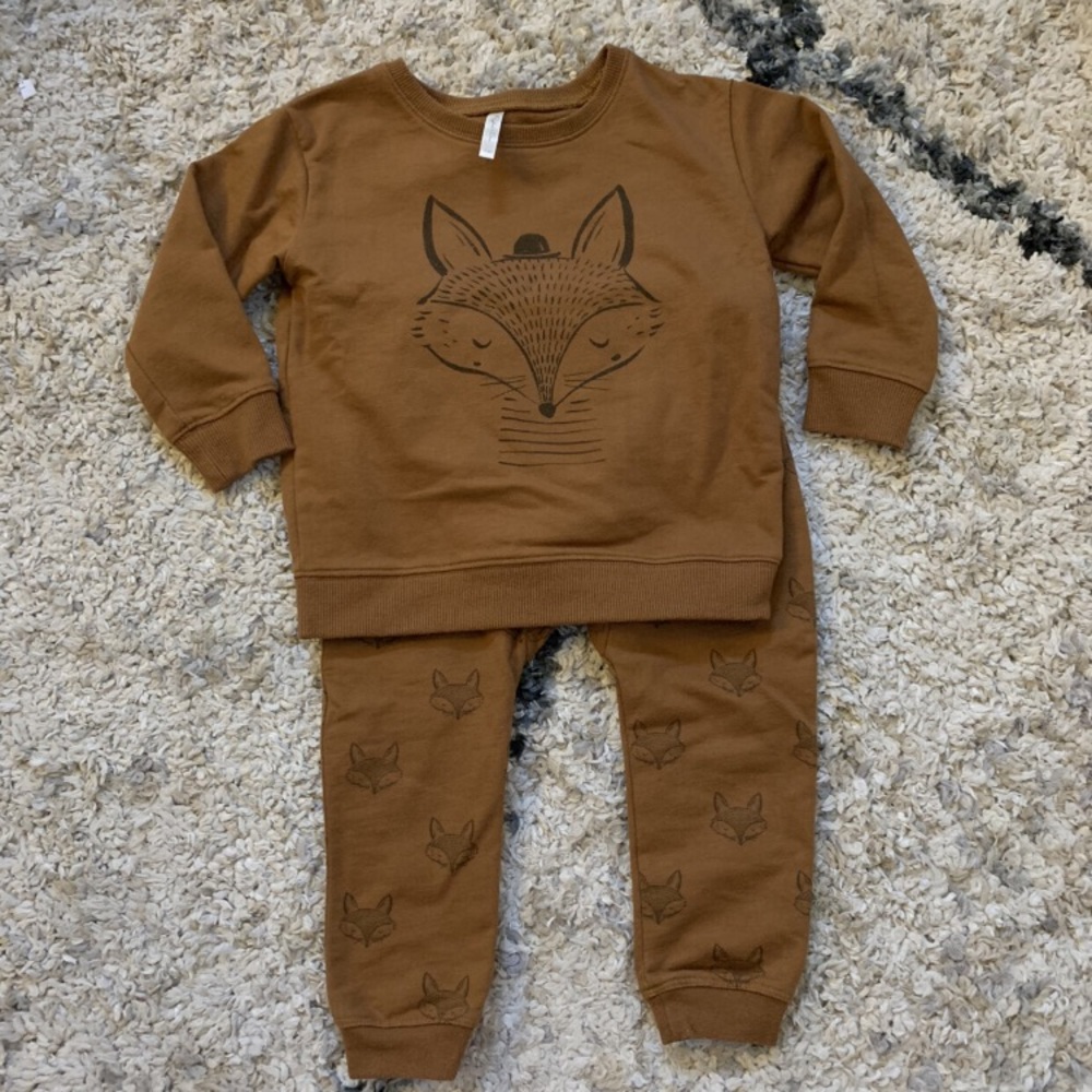 Rylee and cru set